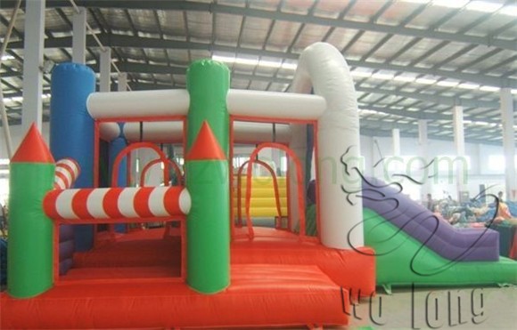inflatable bouncer (14)